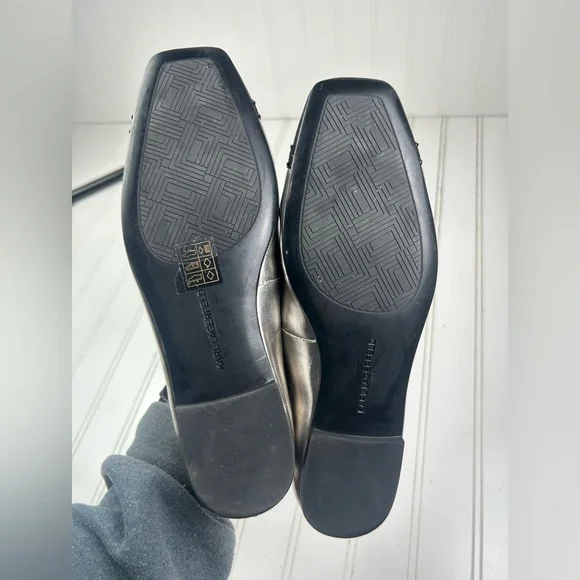 Karl Lagerfeld Vintage Paris Metallic Silver Flats Womenโs Size 8 - Picture 7 of 7